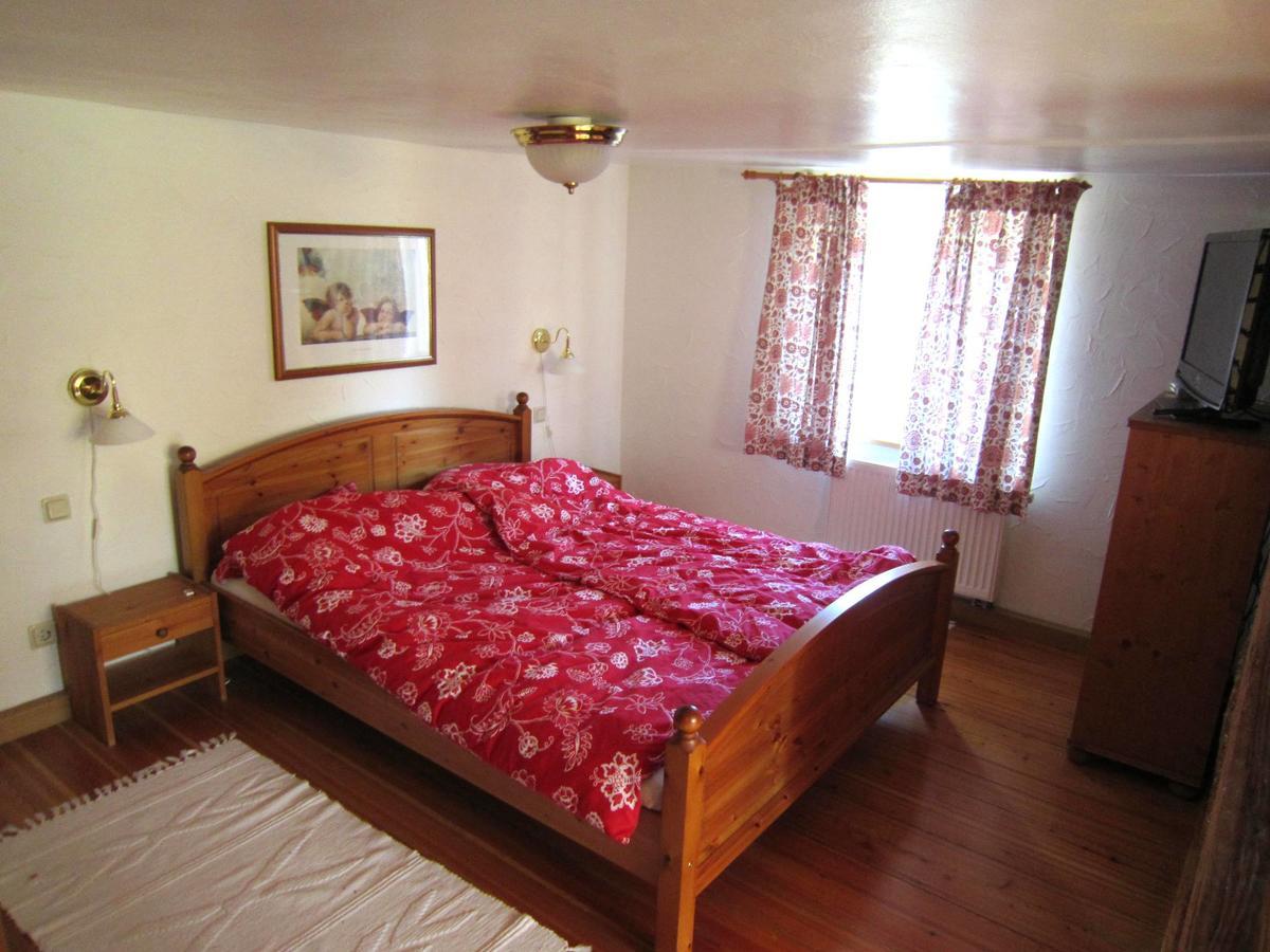 Ferienappartments Kirchhof Appartement Sallmannshausen