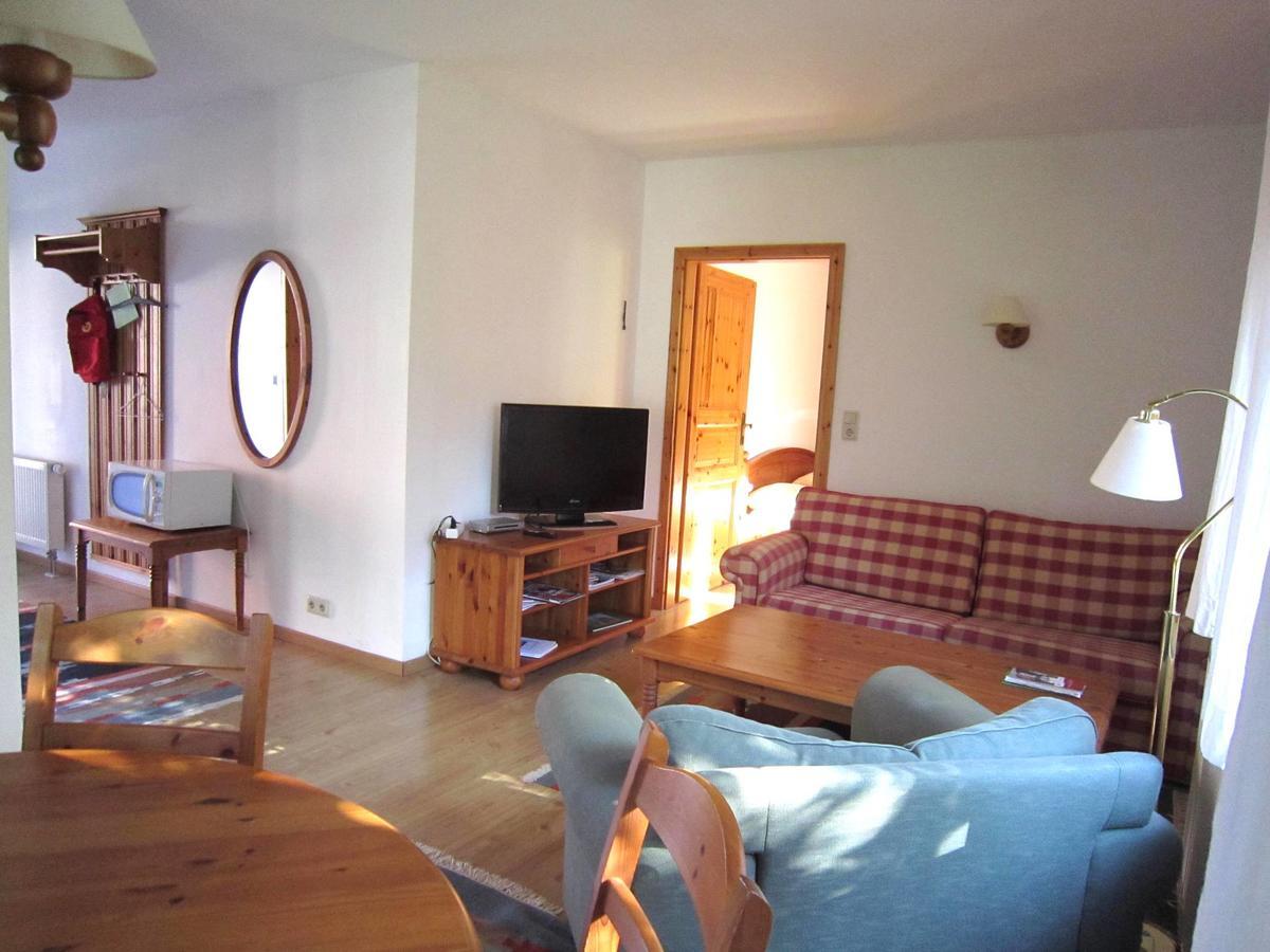 Apartment Ferienappartments Kirchhof Sallmannshausen